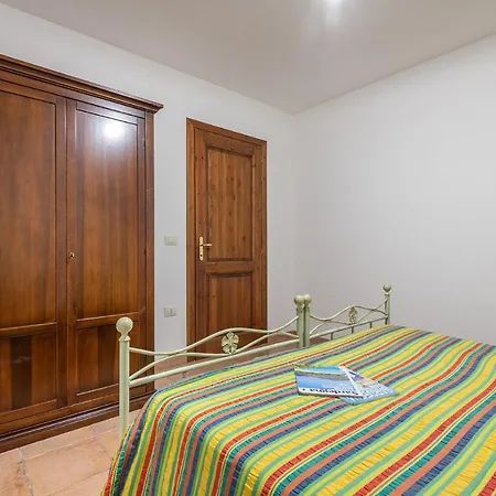 Semesterbostad Affittasardegna-case Pompia