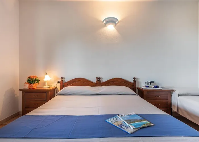 Affittasardegna-case Pompia سينيسكولا