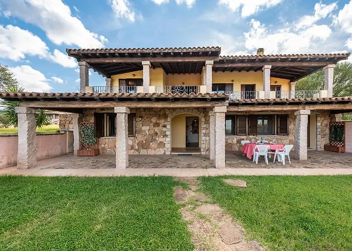 Affittasardegna-case Pompia سينيسكولا