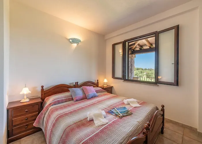 Affittasardegna-case Pompia سينيسكولا