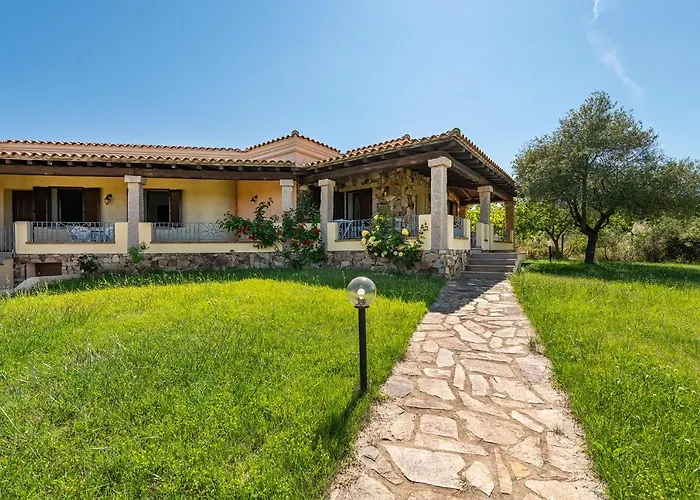 Affittasardegna-case Pompia * سينيسكولا