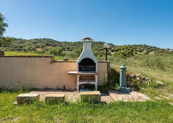 Affittasardegna-case Pompia سينيسكولا