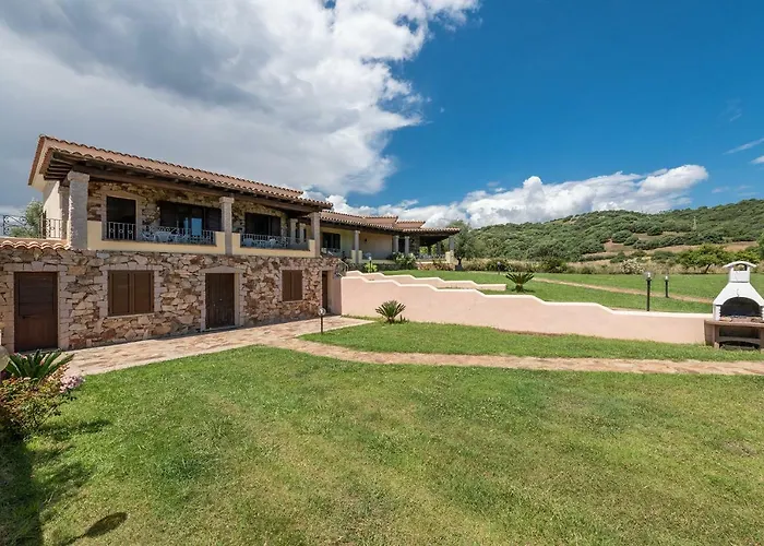 Affittasardegna-case Pompia * سينيسكولا